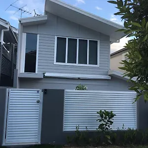 Preston Guest house Brisbane
