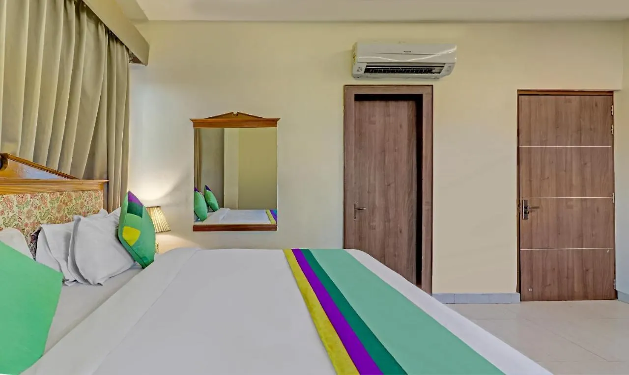 Hotel Treebo C1 Taj Nirvana